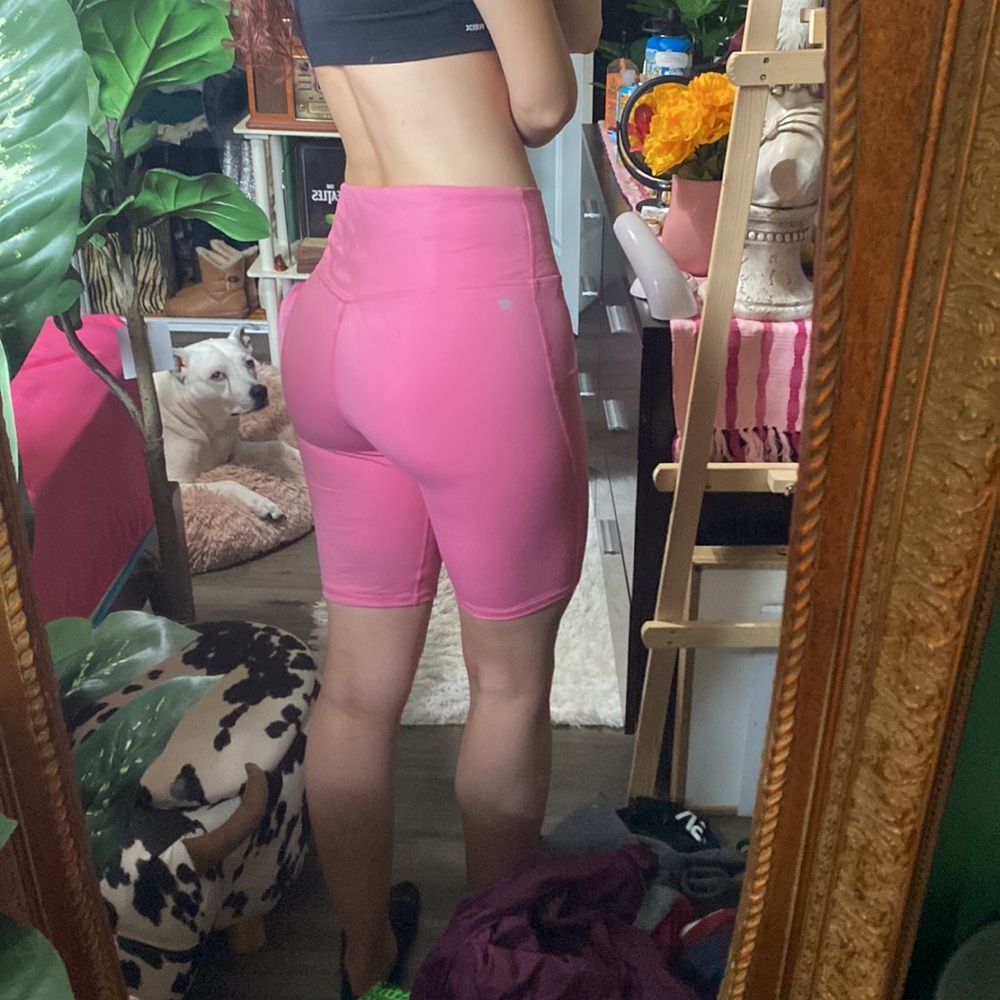 Fabletics Anywhere High-Waisted Short 9” - image 4